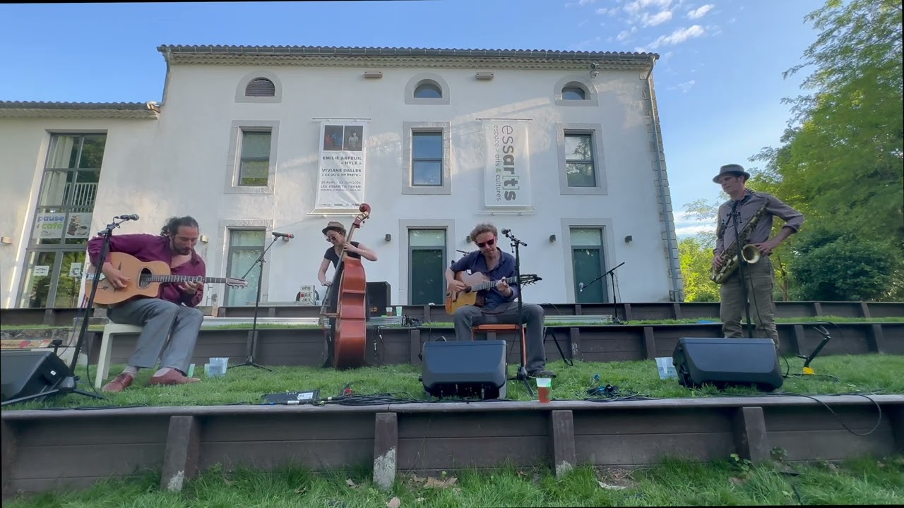 Les Tire-bouchons - Puttin' On the Ritz