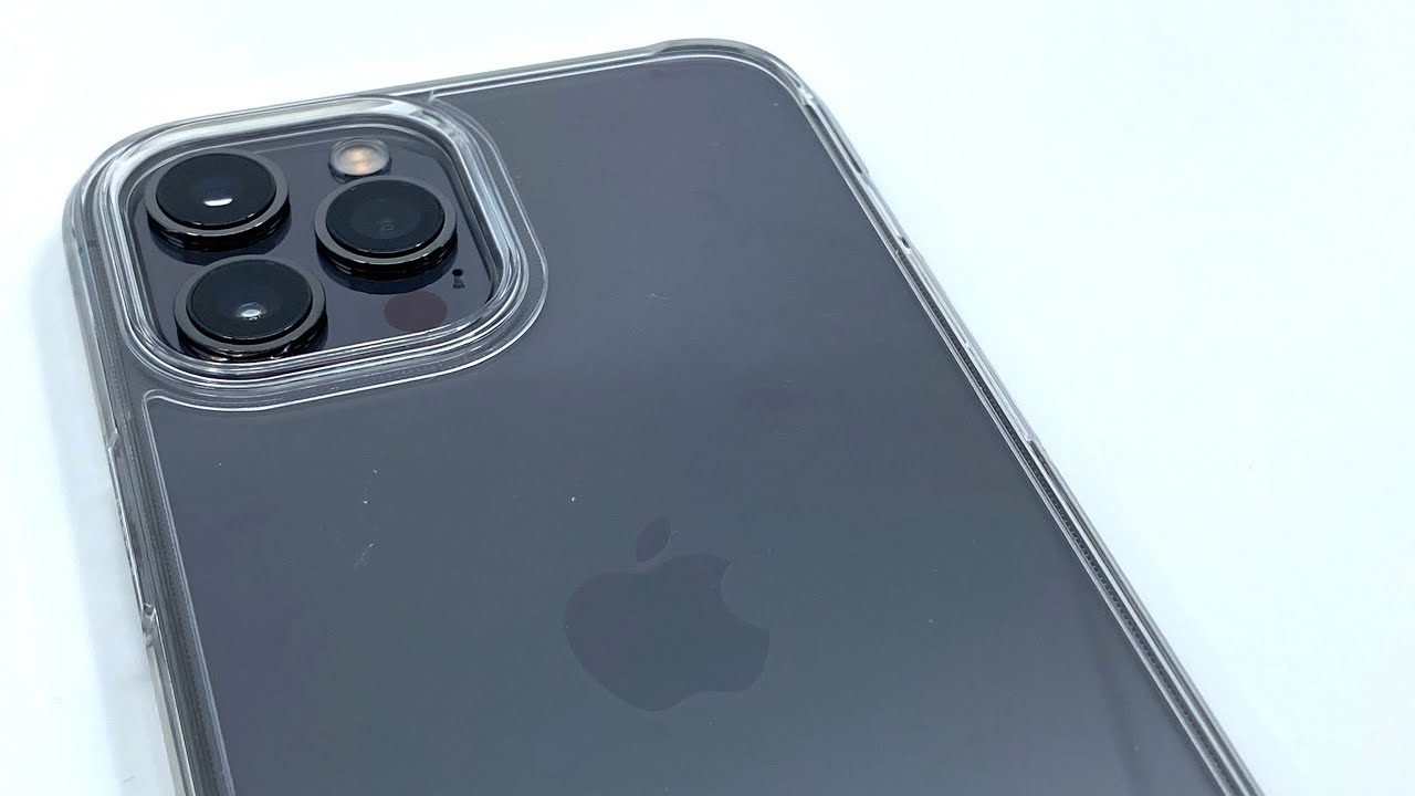 Installing Spigen Ultra Hybrid Case (Crystal Clear) for iPhone 12 Pro Max 6.7