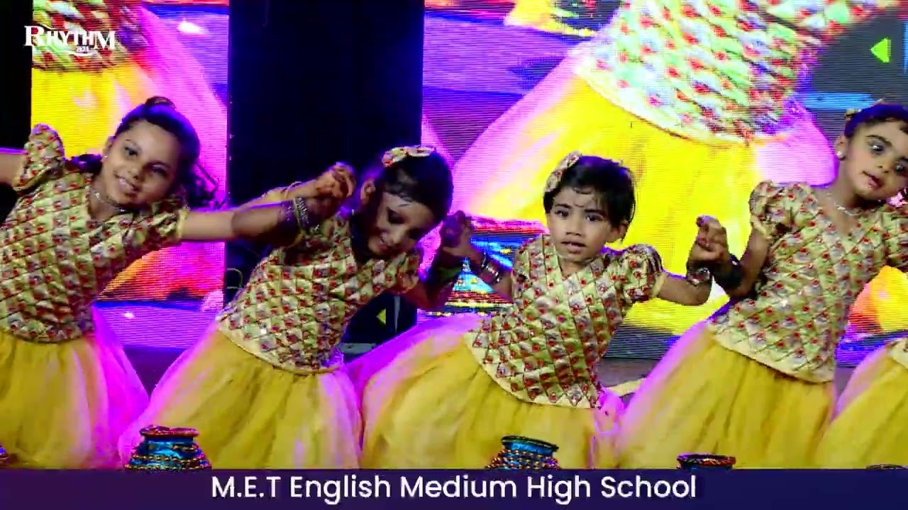 M E T ഇംഗ്ലീഷ് മീഡിയം ഹൈസ്കൂൾ 29-ാം വാർഷികാഘോഷം 