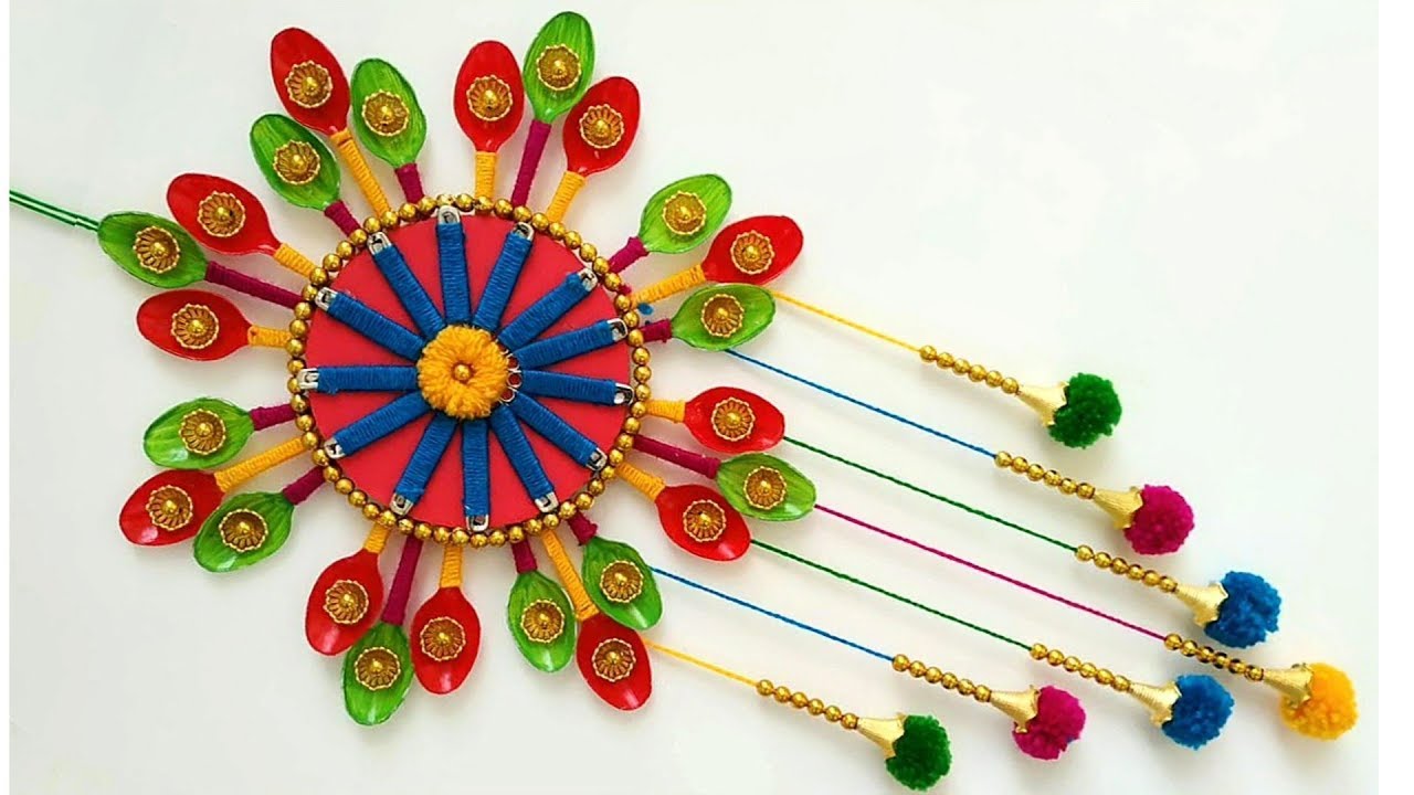 Plastic Spoon and Safety Pin Wall Hanging | Home Decor Idea