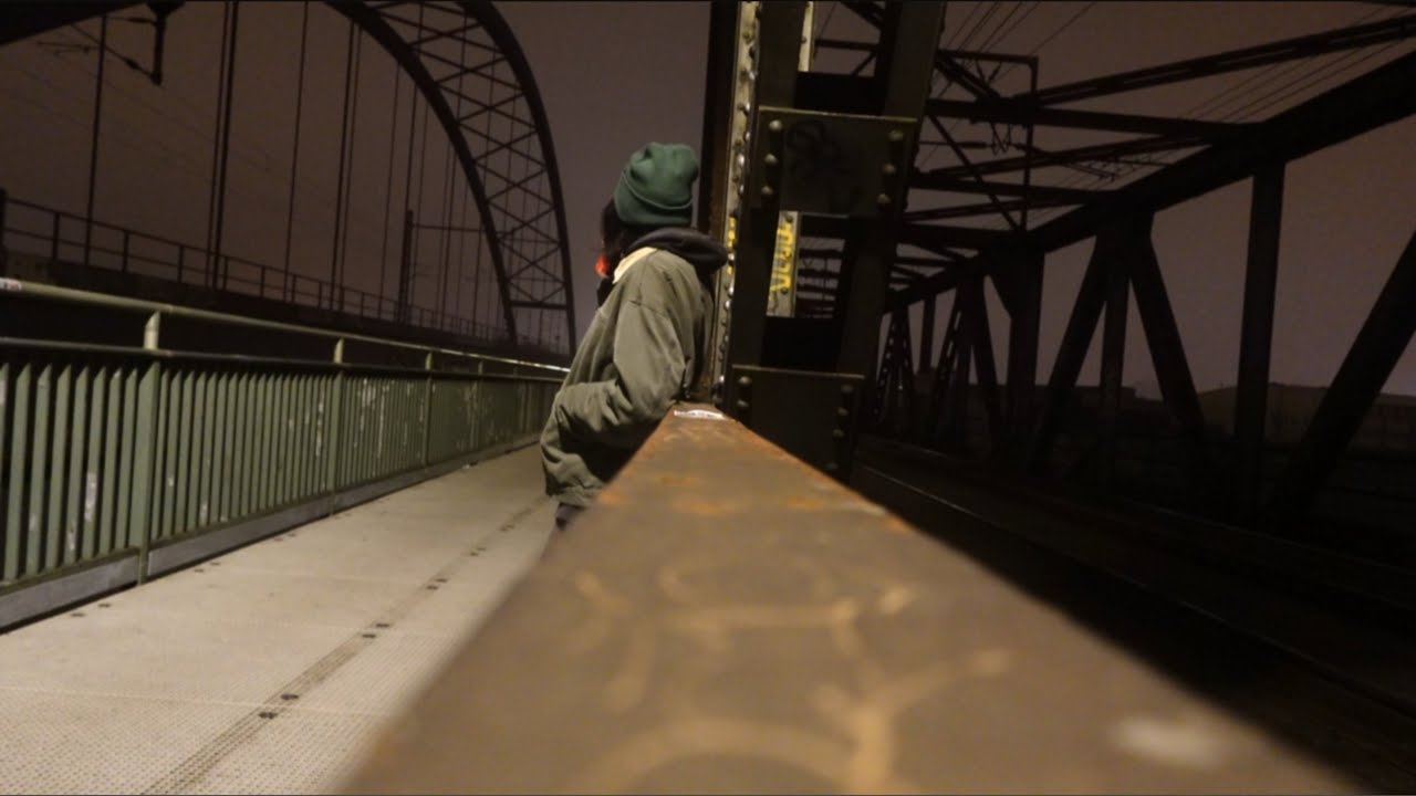 hypothese: ich bin einsam und ängstlich