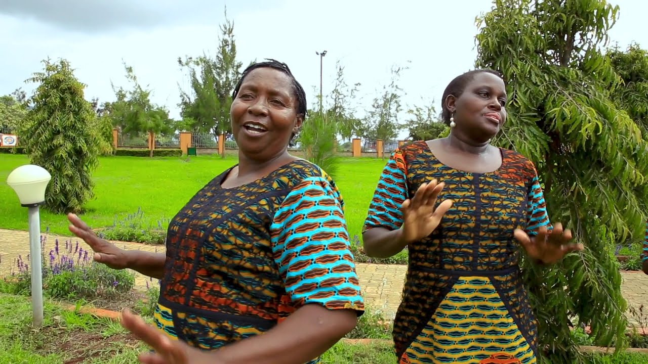 Mume Wangu by the Guardian Angels Choir (Tassia Parish)
