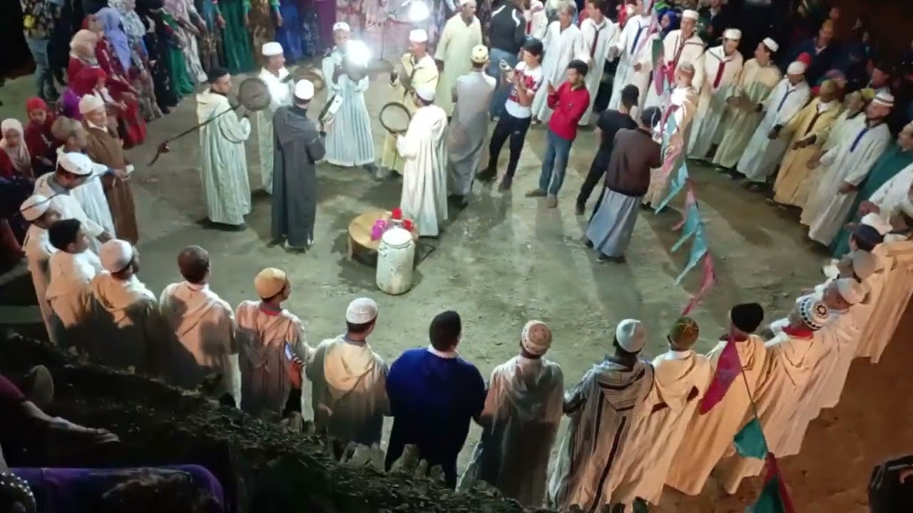 تم تنظيم نشاط ترفيهي من طرف ساكنة دوار أيت إحيا وقد تميز هدا النشاط بحضور فرقة أحواش تاسا سكساوى