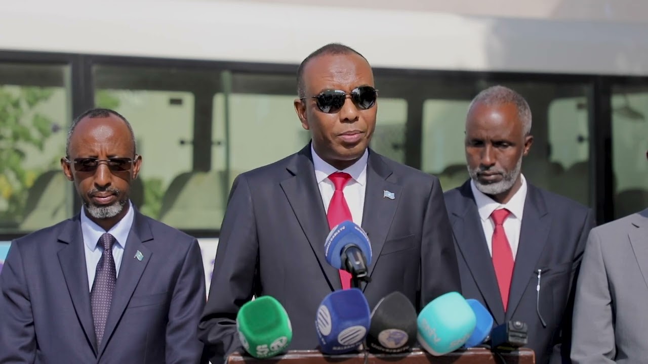 Ra’iisul Wasaaraha XFS oo Muqdisho ka daah-furay imtixaanka macalimiinta