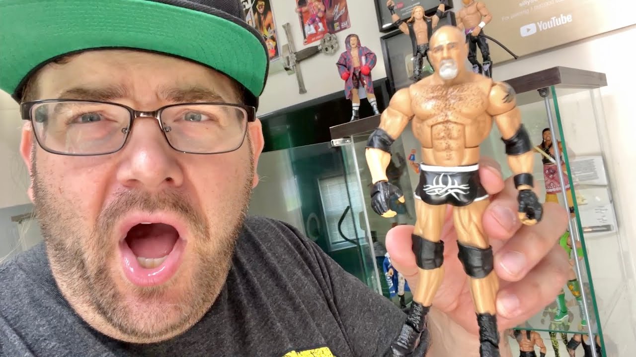 DISPLAYING MY RAREST WWE FIGURES!