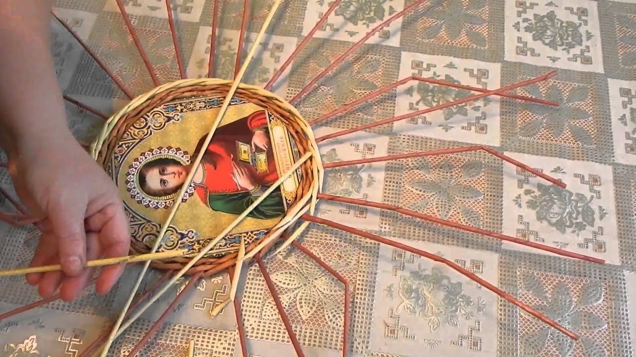 Как сплести рамку для картины из бумажных трубочек.Часть 1.