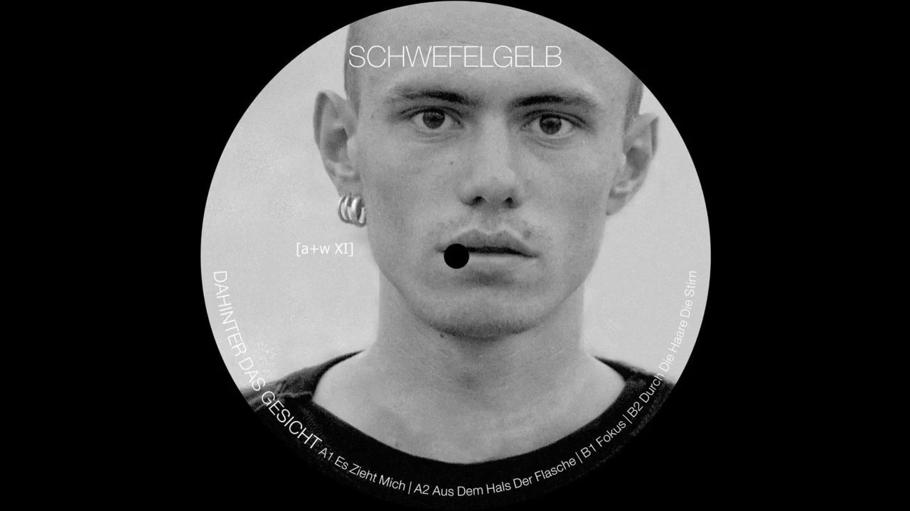 Schwefelgelb - Fokus [a+w XI]