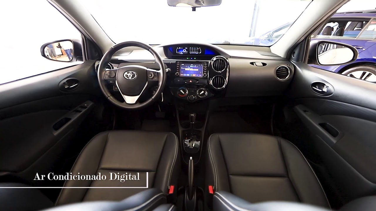 TOYOTA ETIOS CROSS 2018