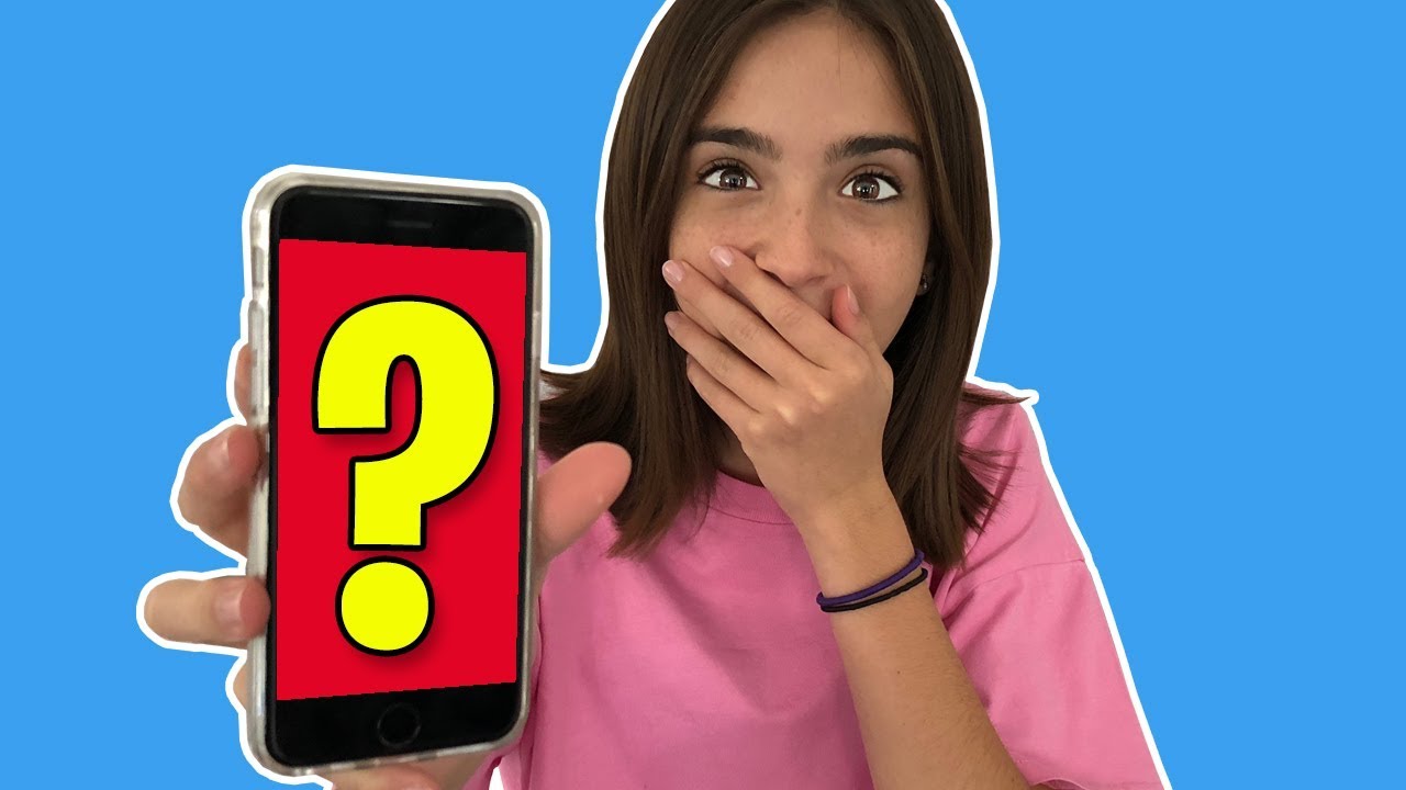 SECRET STUFF IN MY IPHONE!! - What's in my Phone??