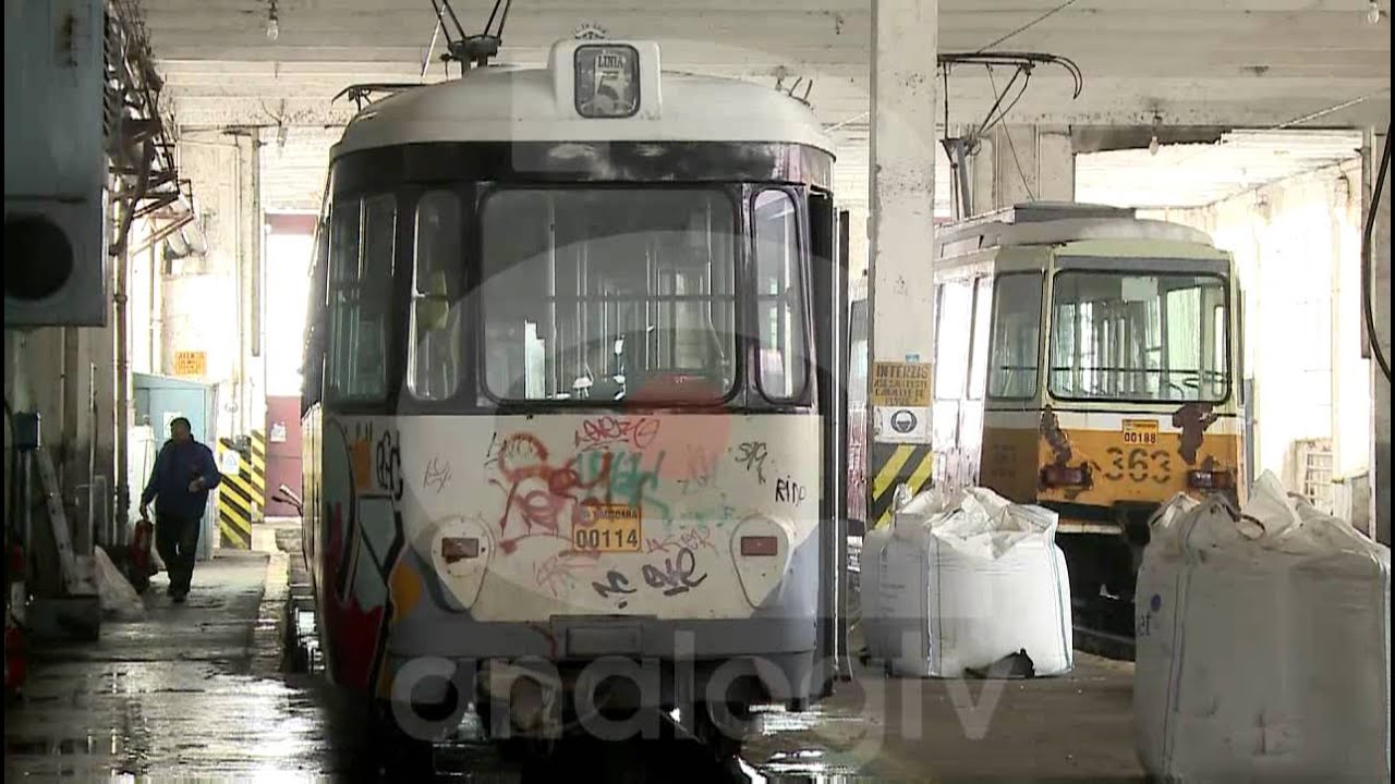 CIRCULĂM CU TRAMVAIE BUNE DE... CASAT
