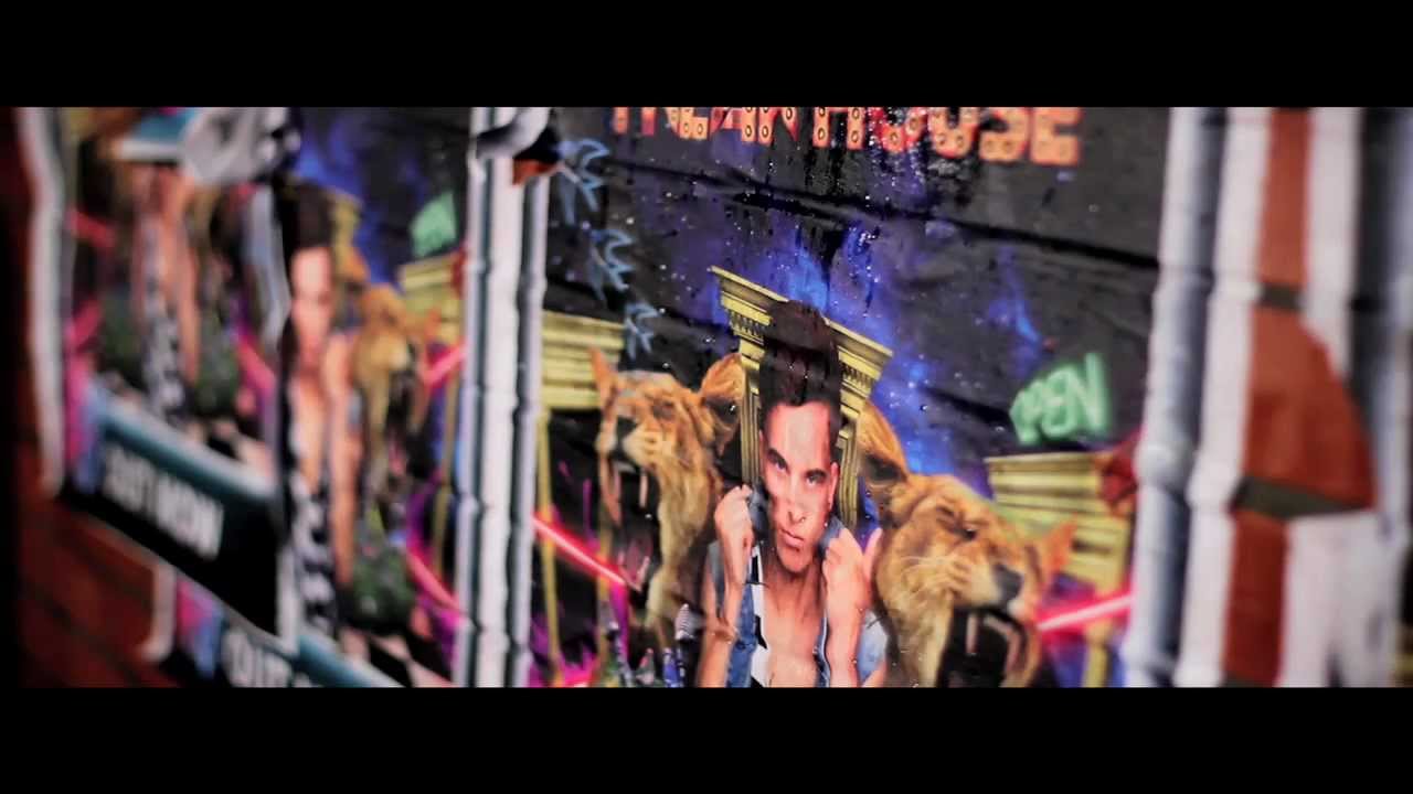 AJ - Freak House