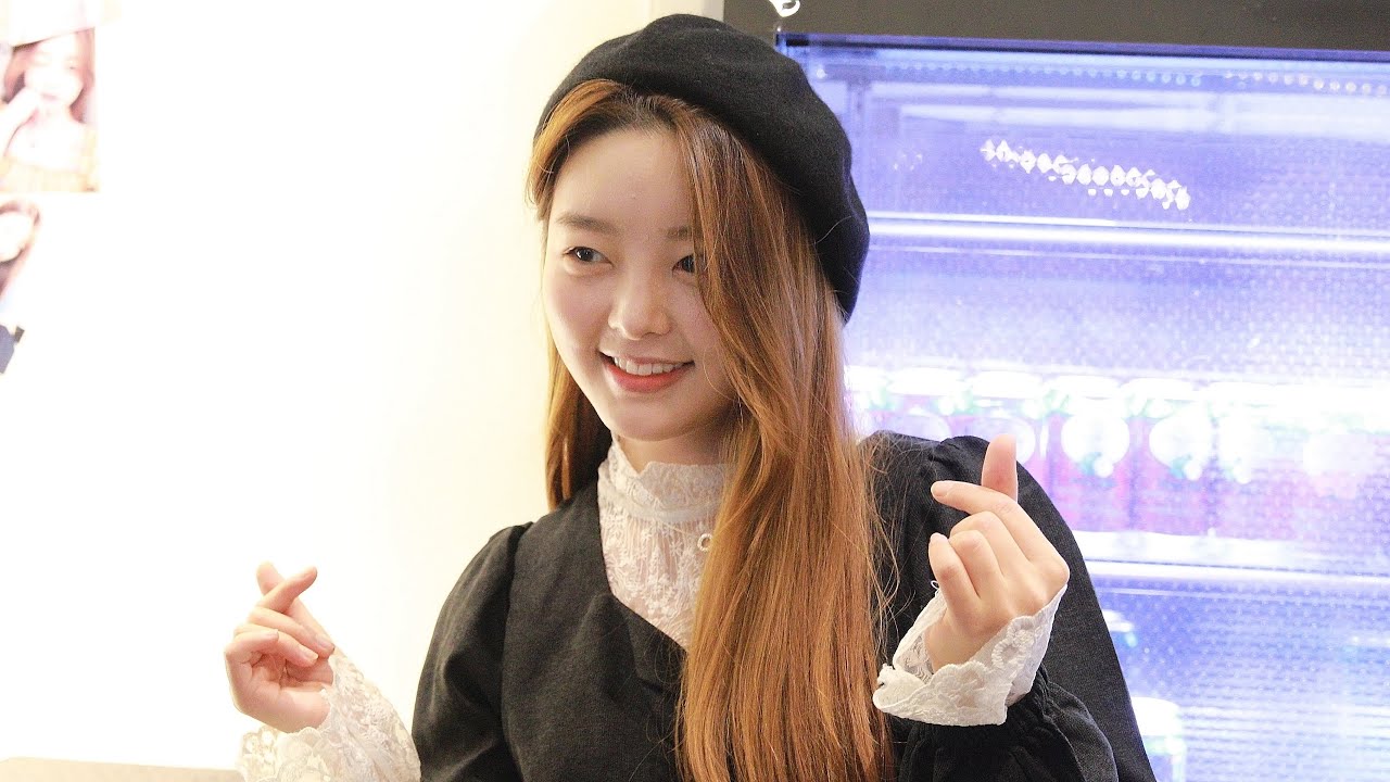 201115 ARIAZ (아리아즈) 효경 (HyoGyeong) 생일카페 방문 by ODS