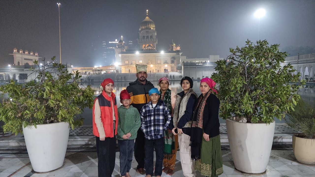 Bangla Sahib pocha Mein chacha chachi ke sath ghumne 🤠