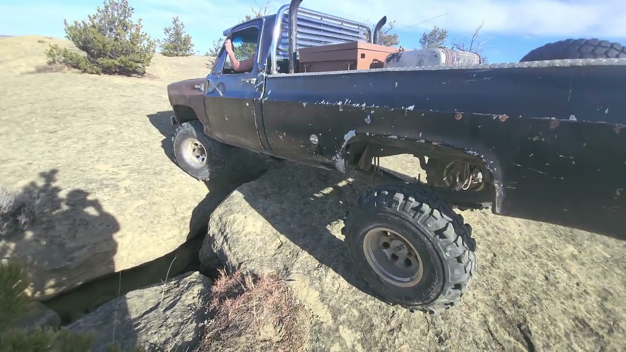 Crossing the crack. #offroading 