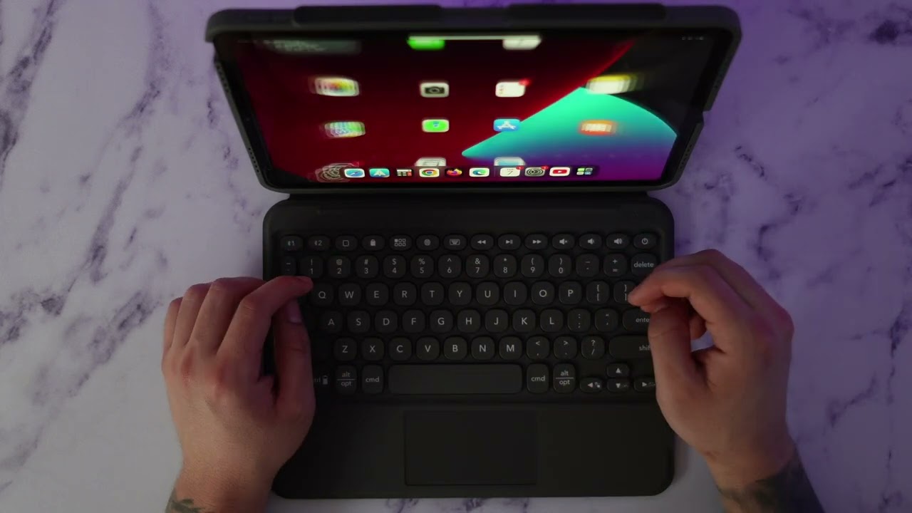iPad Pro 11 inch M2 ZAGG Pro Keys with TrackPad : Is it better than the Magic Keyboard ?