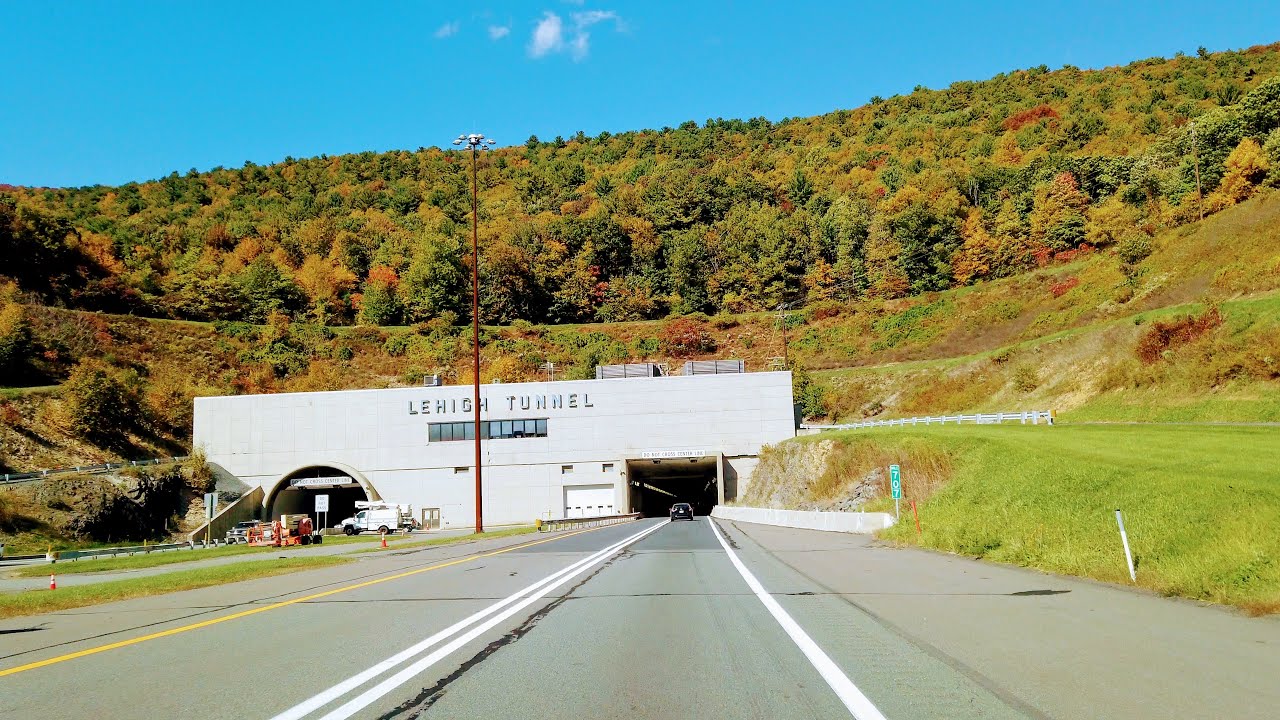 I-476 north in Pennsylvania | Lehigh Tunnel | Fall Foliage Pre-Peak 🍁
