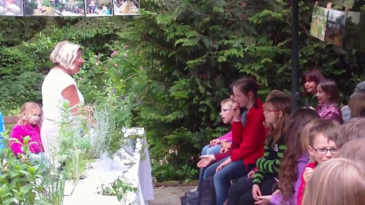 Kinder und Kr&auml;uter