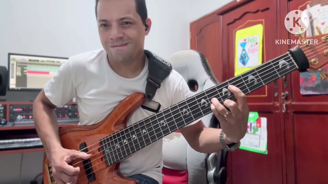 Bajo Vallenato Heiner Cuello. Yamaha TRBJP