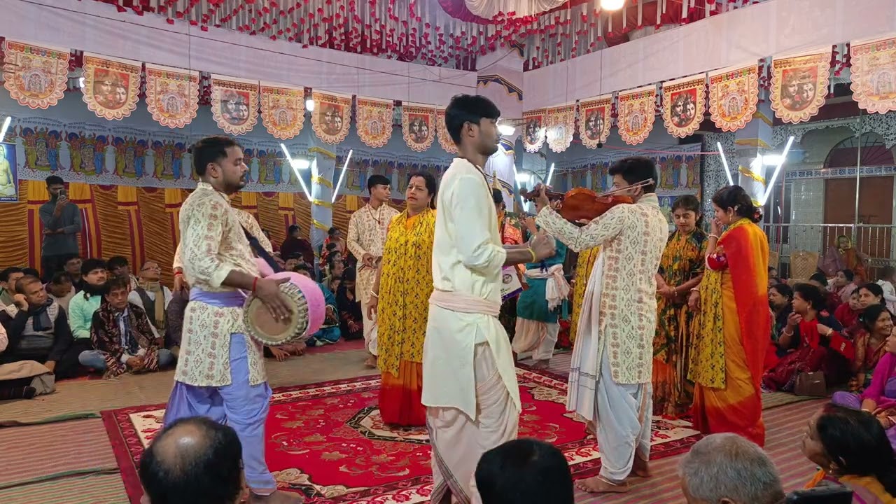 শ্রী শ্রী দু‌র্গেশ্বরী সম্প্রদা‌য়ের হ‌রিনাম কীর্তন - যোগানন্দ আশ্রম, মা‌নিকগঞ্জ
