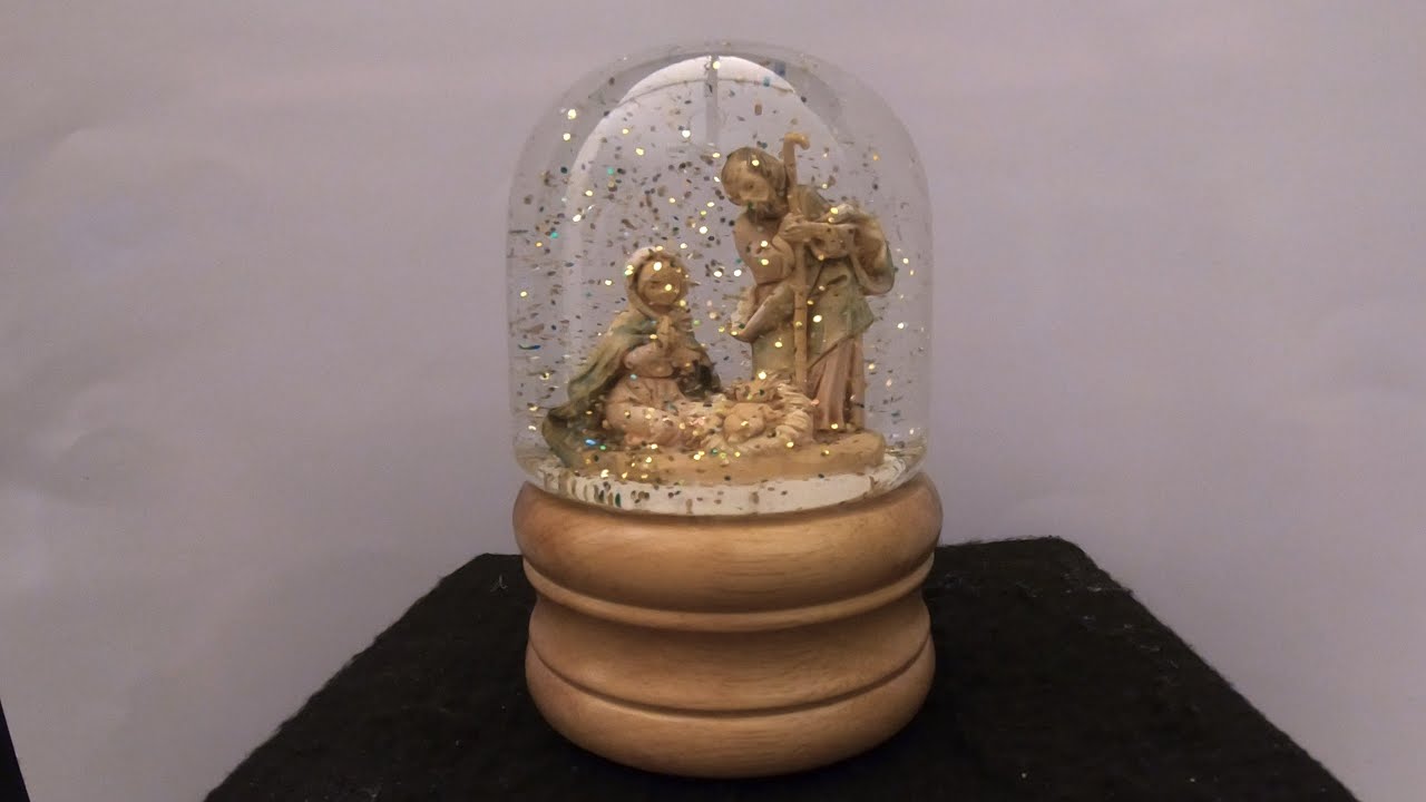 Ep. 141 - Italian Nativity Scene - Restoring a 25 year old snow globe with sentimental value