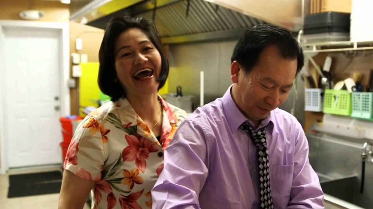 Egg Roll Lady - Worcester, MA (Phantom Gourmet)