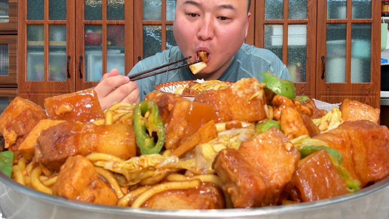 🔥【猪肉炖粉条】降温续命神器！一碗热气腾腾猪肉炖粉条，暖心暖胃直接舒服到骨子里！