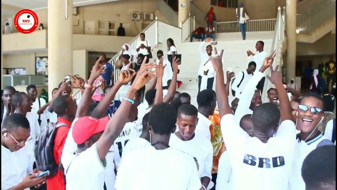 FASEG: L'université cheikh anta diop de Dakar accueille des nouveaux bacheliers.....plus 😱
