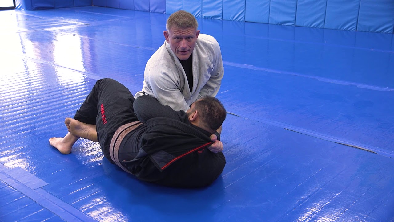 Brabo choke from half guard
