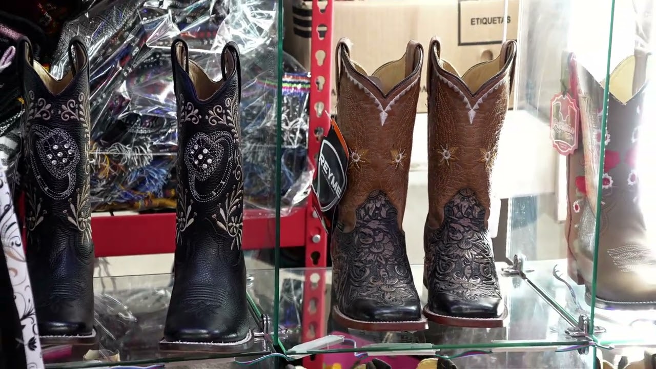 BOTAS NUEVAS