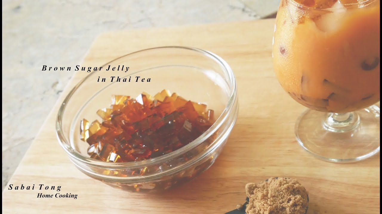 Homemade Brown Sugar Jelly with Thai Tea [เยลลี่น้ำตาลทรายแดงในชานมไทย]