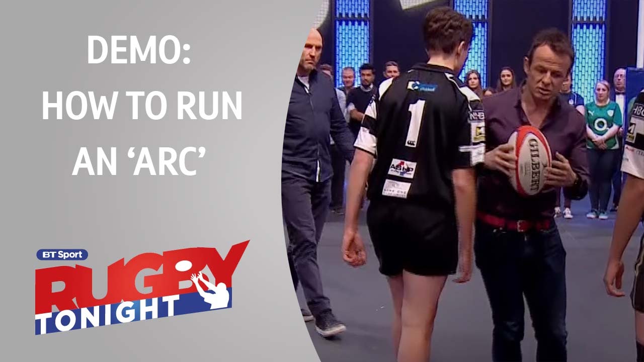 Demo: How to run an 'arc' | Rugby Tonight