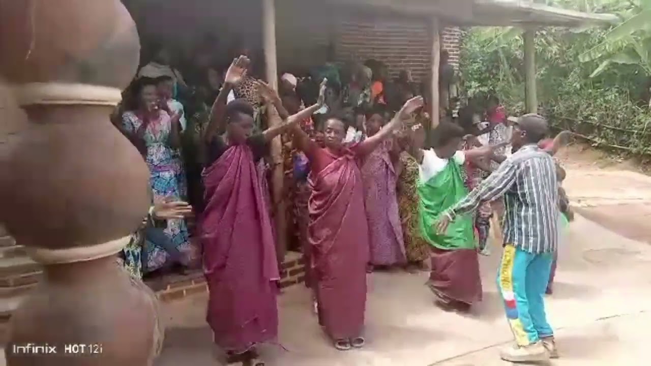 Today in  Bwenda . Welcome to  Bwenda, Murundi, Karongi/Rwanda                                I.K.