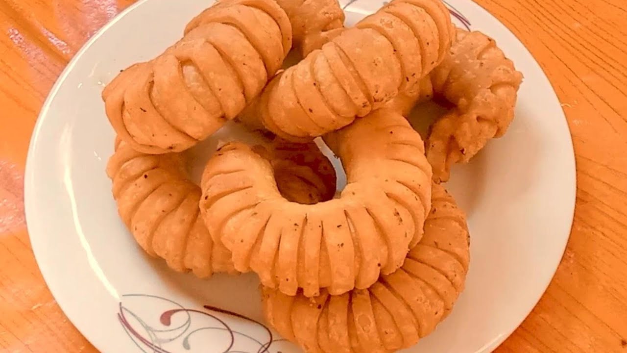আলু ও আটা দিয়ে ৫ মিনিটেই বানিয়ে নিন দারুন মুচমুচে নাস্তা রেসিপি। Aloo & Attar Nasta।