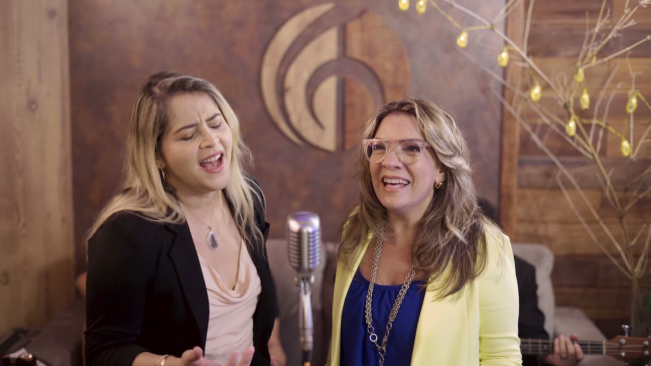 Ao Pôr do Sol - Lucinnha Bastos e Jade Lima