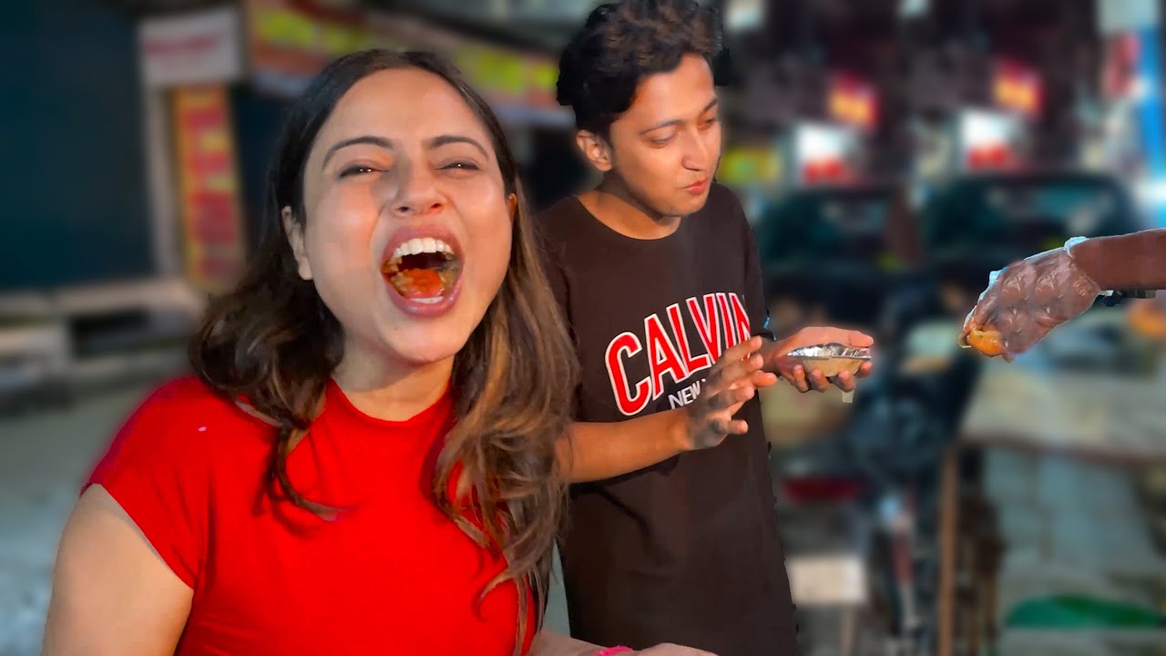 Badi Behan ke sath kiya Golgappa competition 😱