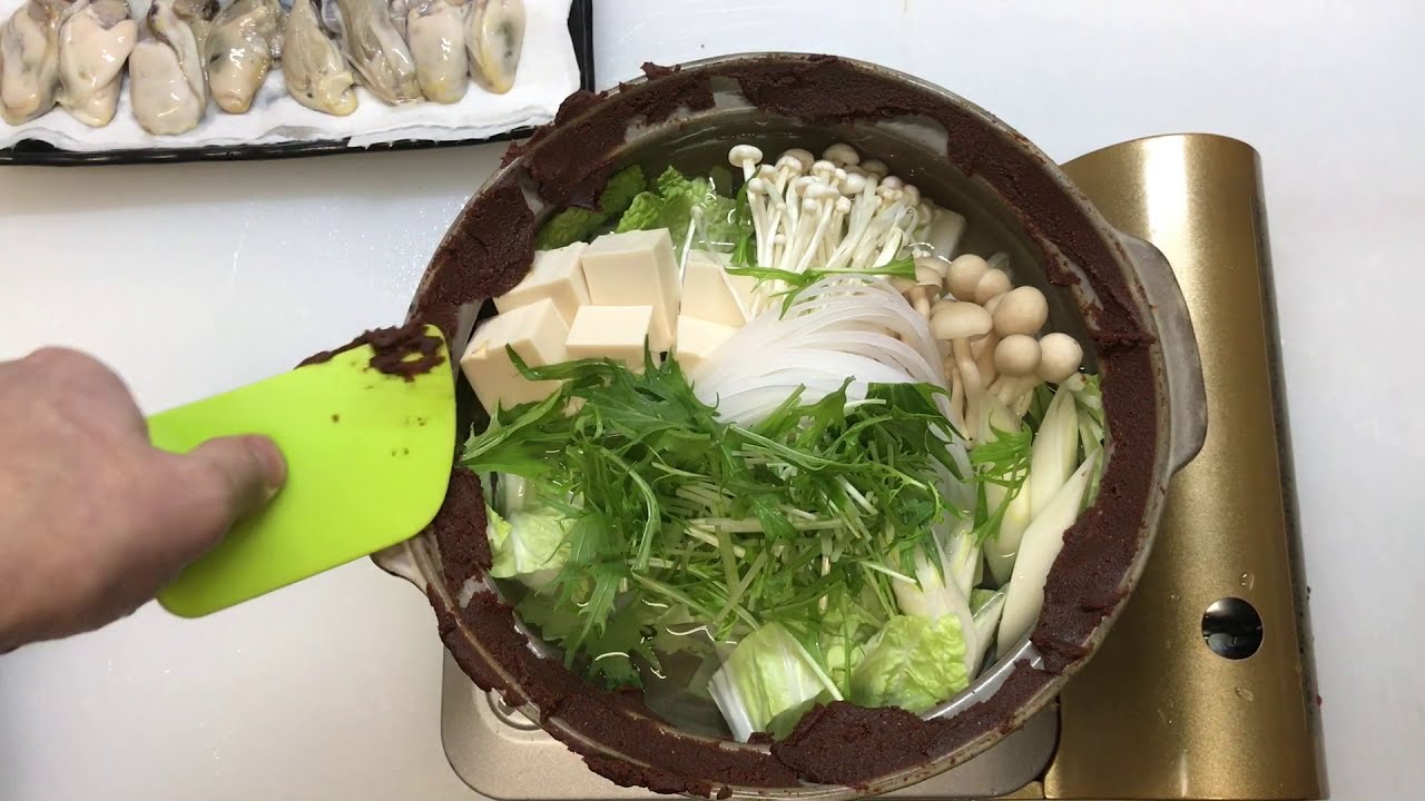 【プロ直伝】 【カキの土手鍋作り方】牡蠣の味噌鍋の作り方
