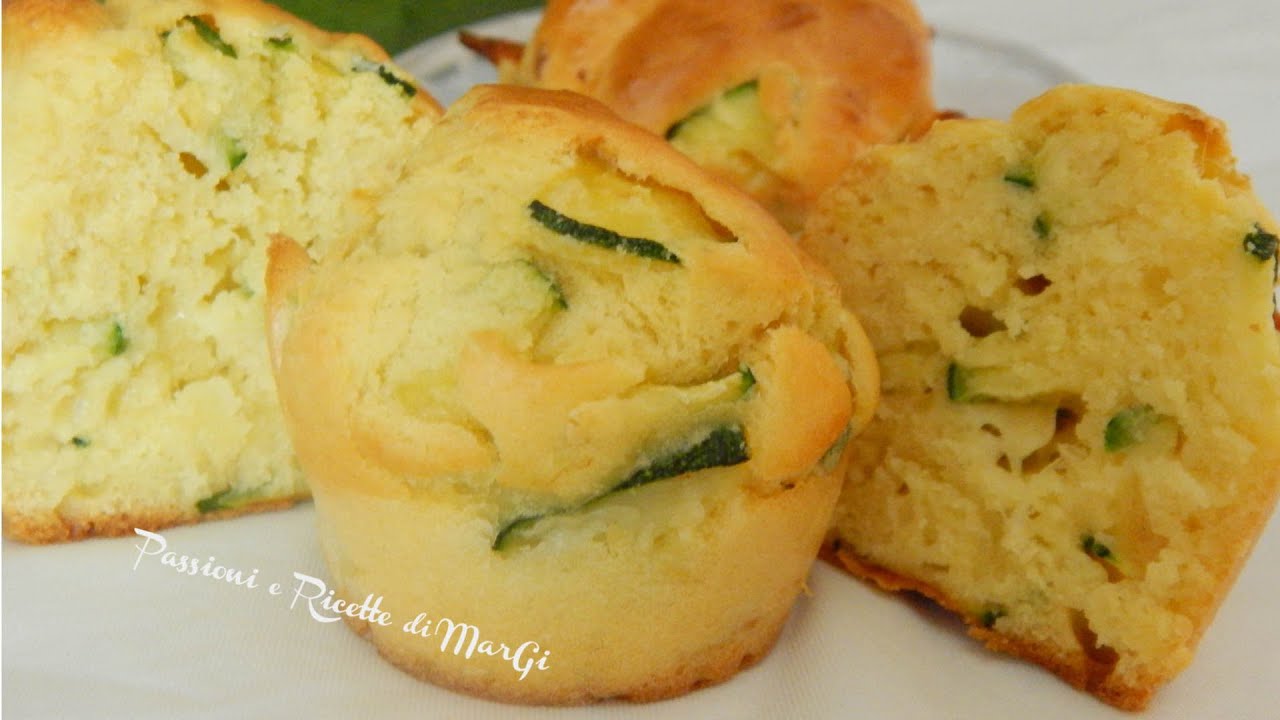 Muffin alle zucchine: ricetta facile e veloce per antipasto o cena buffet