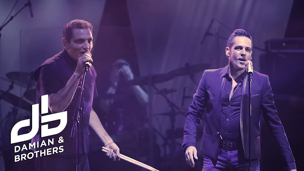 Damian & Brothers feat. Stefan Banica Jr. - Da Mama Cu Biciu-n Mine | LIVE @ Sala Palatului