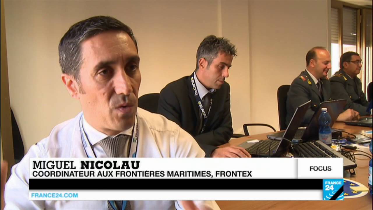 À Pozzalo, futur centre d'enregistrement des migrants en Sicile