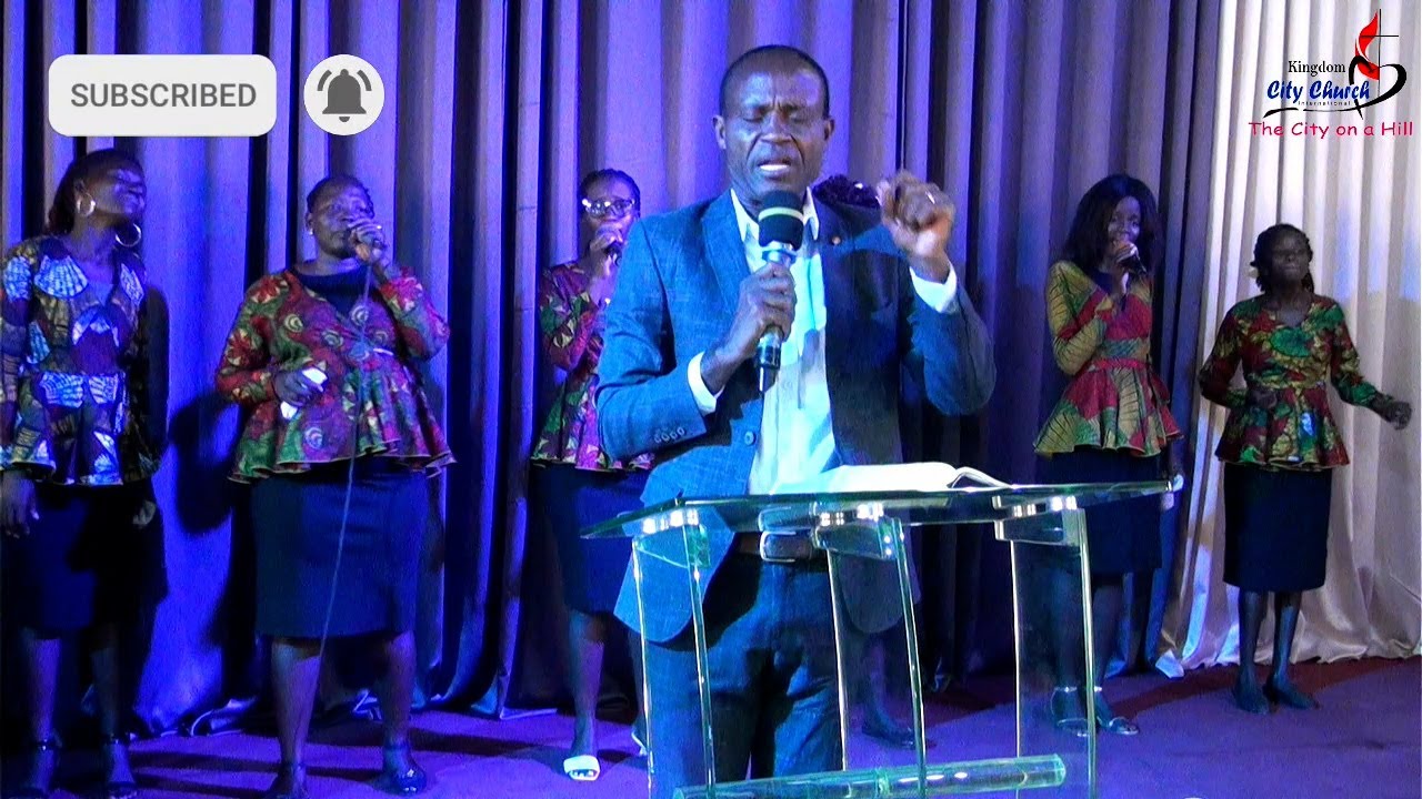 Morning Worship Live - Nimaro Pa Lubanga (Acholi Worship) and Right Now (English)