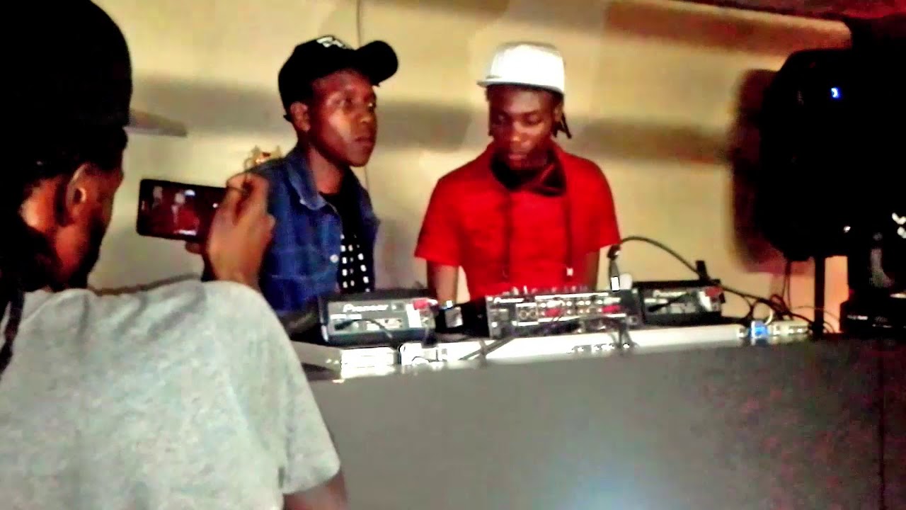 Elements Of Afrika @ Palms Grill Lounge(Tshiawelo Station) 16-Dec-2017