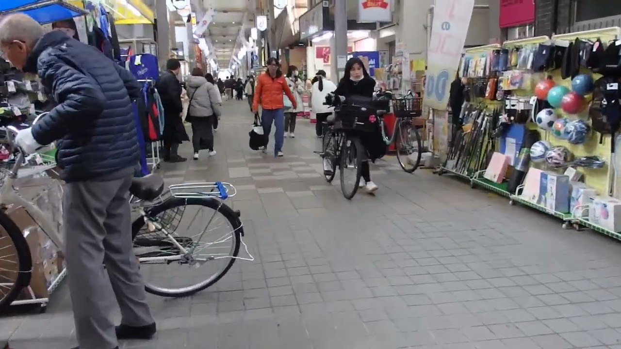 茨木市の阪急本通り商店街を歩く