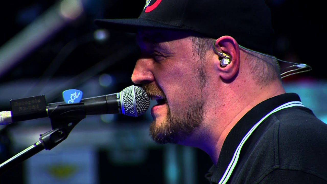ROAD 15 - Ölj meg december (live in Barba Negra Track - 2019)