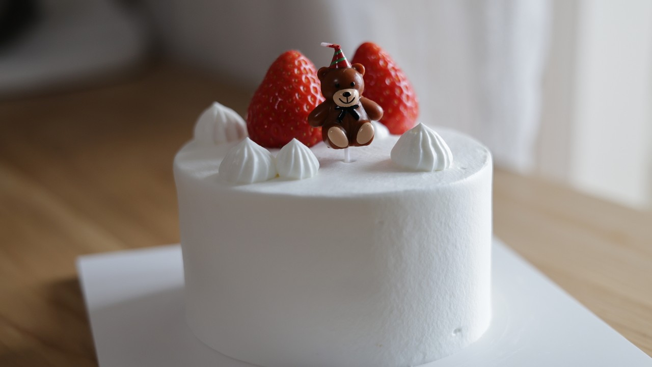 딸기의 계절, 향긋한 키르쉬 향을 가득 담은 딸기 키르쉬 케이크 만들기, Strawberry Kirsch Cake