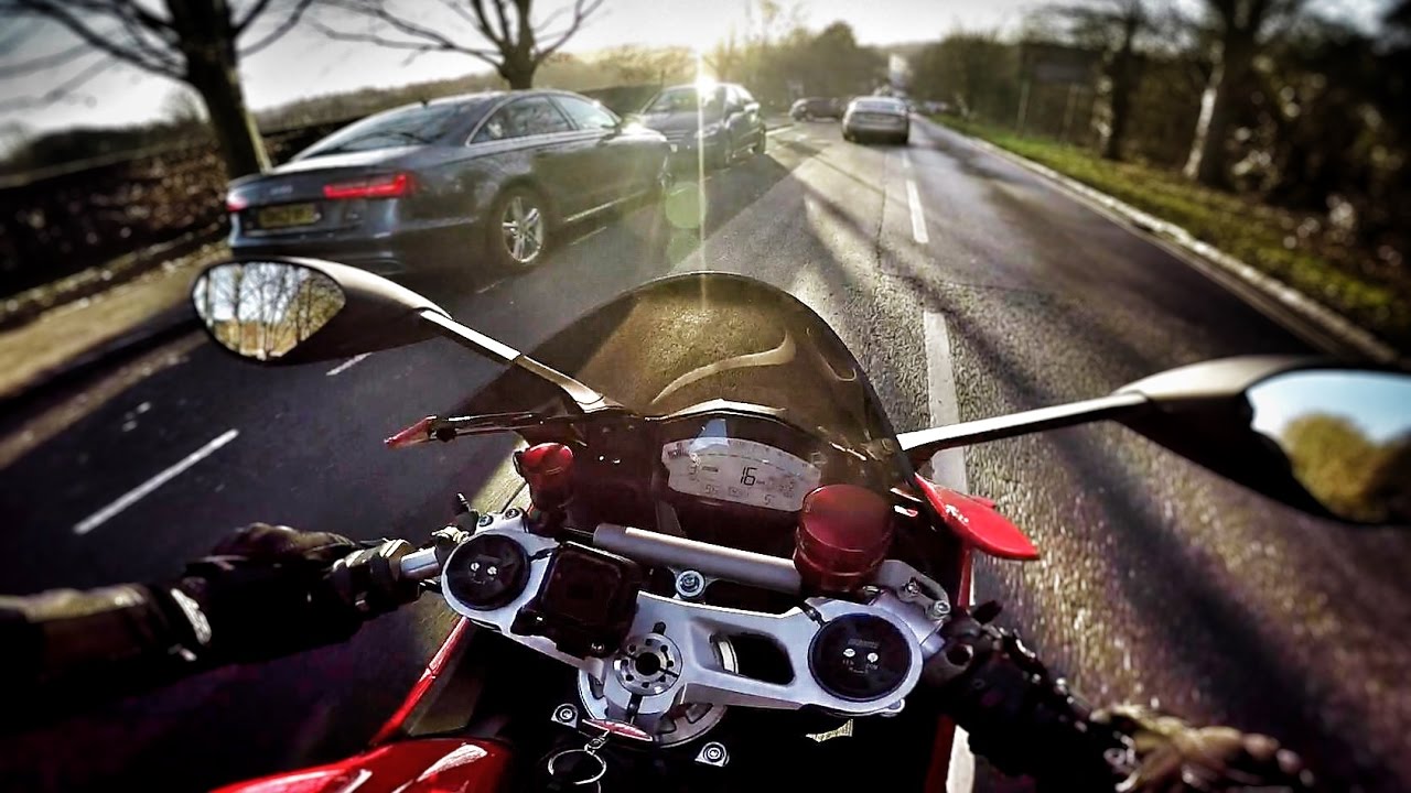 Panigale throttle spacer kit - First test ride