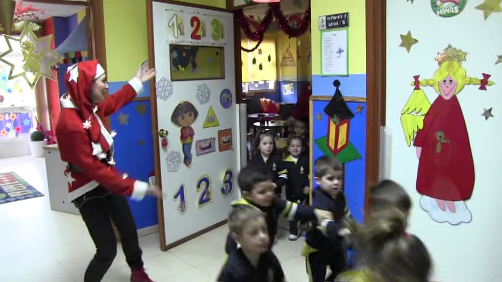 LIPDUB Felicitación Navideña O LAR DOS PITUFOS - Ed. Infantil, Colegio Lar 12.mpg