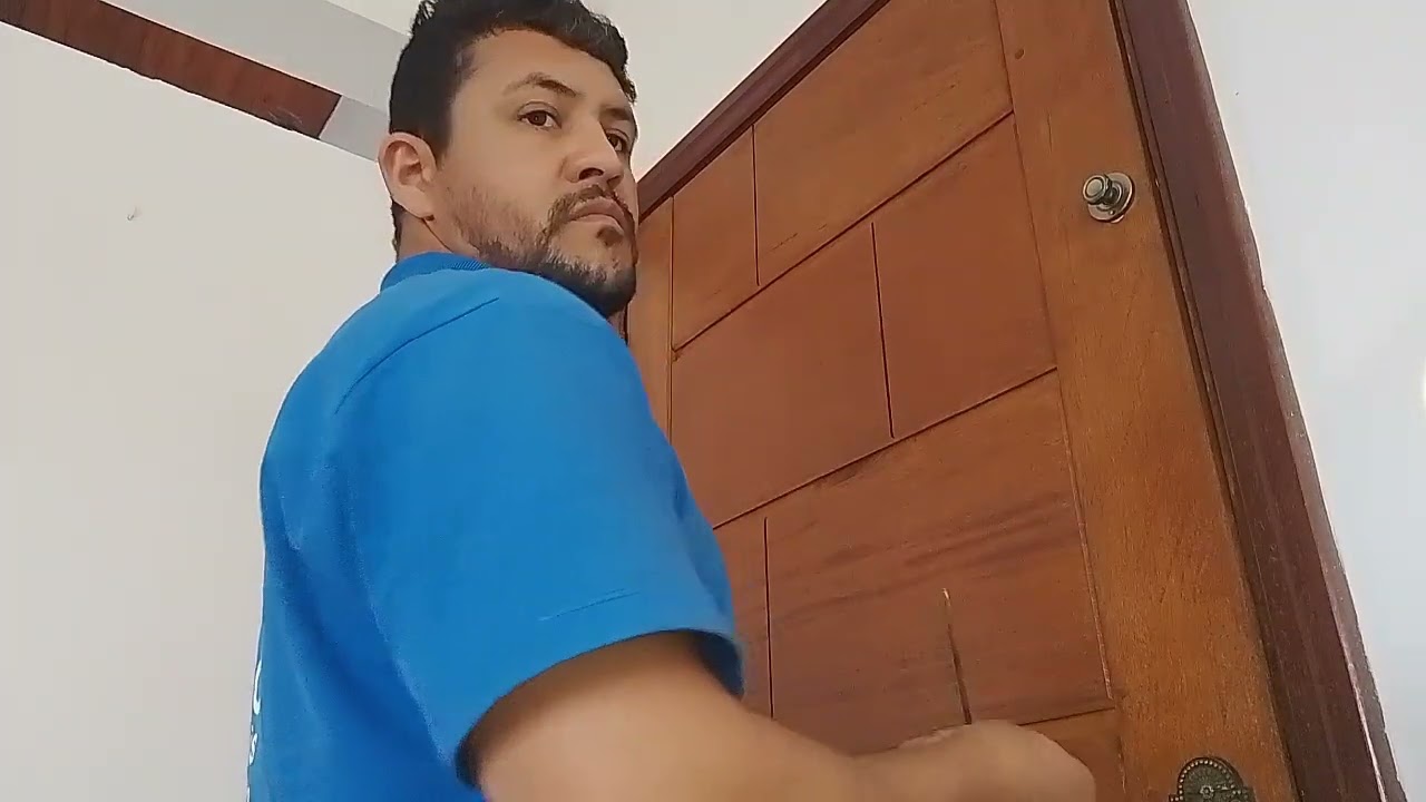 como trocar a fechadura da porta FECHADURA de BATOM Eder construções