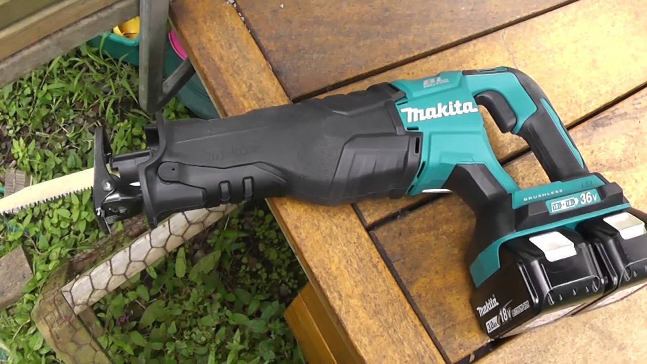 Makita DJR360 36v (2x 18v) Reciprocating Saw Review and Unboxing