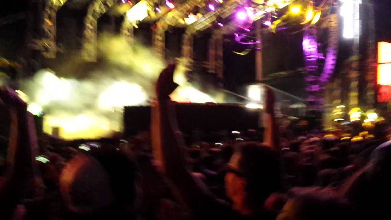 Skrillex - Express Yourself & Bangarang @ Stereosonic Melbourne 2014