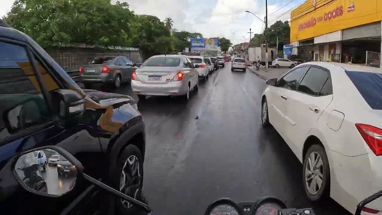 Motorista sem paciência na perimetral PE15 